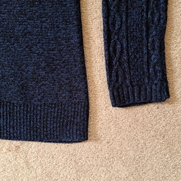 St. John's Bay Knit Sweater Women's Size Medium Blue Black Cable Acrylic Top - Picture 10 of 13